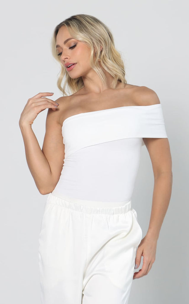 Blusa Blanca Bandeja Diagonal Navissi