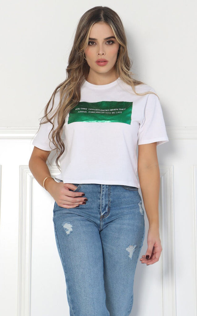 Camiseta Blanca Cropped Con Verde - Navissi Clothing ♡