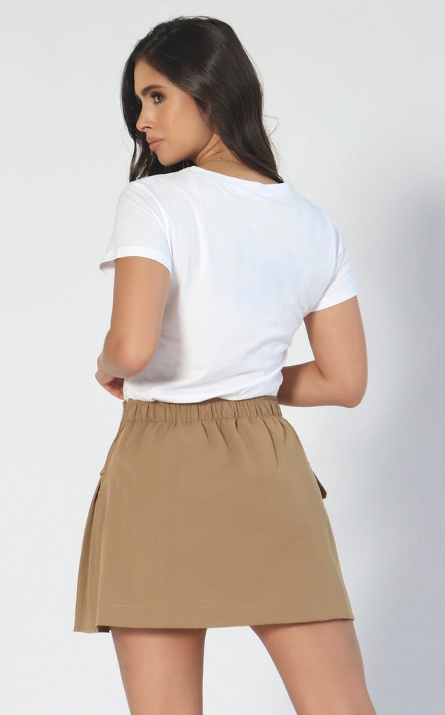 Falda Camel Con Prenses Delanteros - Navissi Clothing ♡