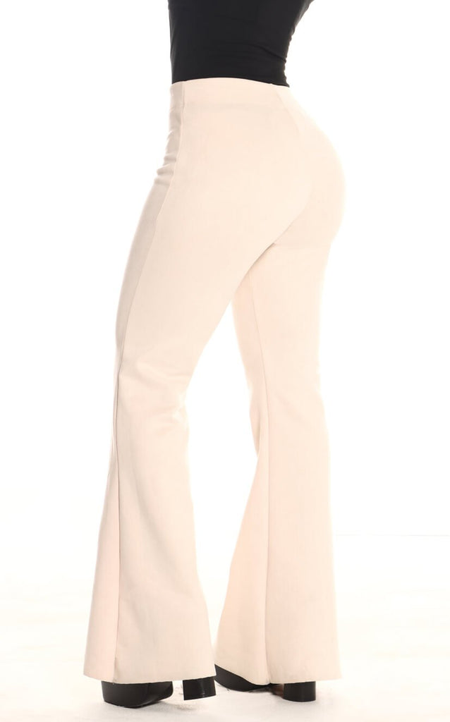 Pantalón Beige Bota Campana - Navissi Clothing ♡